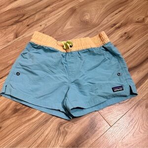 Patagonia kids shorts size large